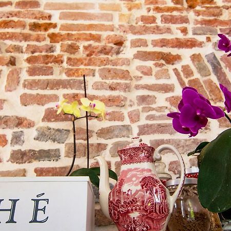 B&B La Porta Rossa Ноале Экстерьер фото