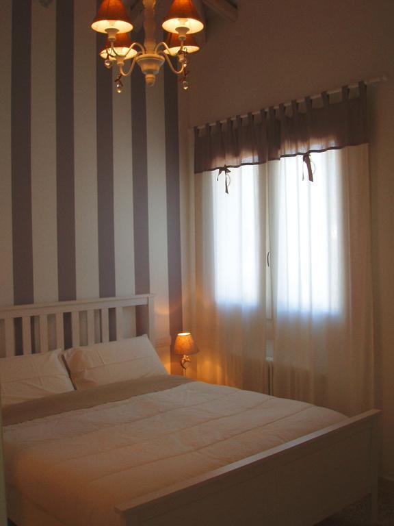 B&B La Porta Rossa Ноале Номер фото