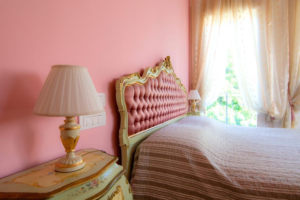 B&B La Porta Rossa Ноале Экстерьер фото